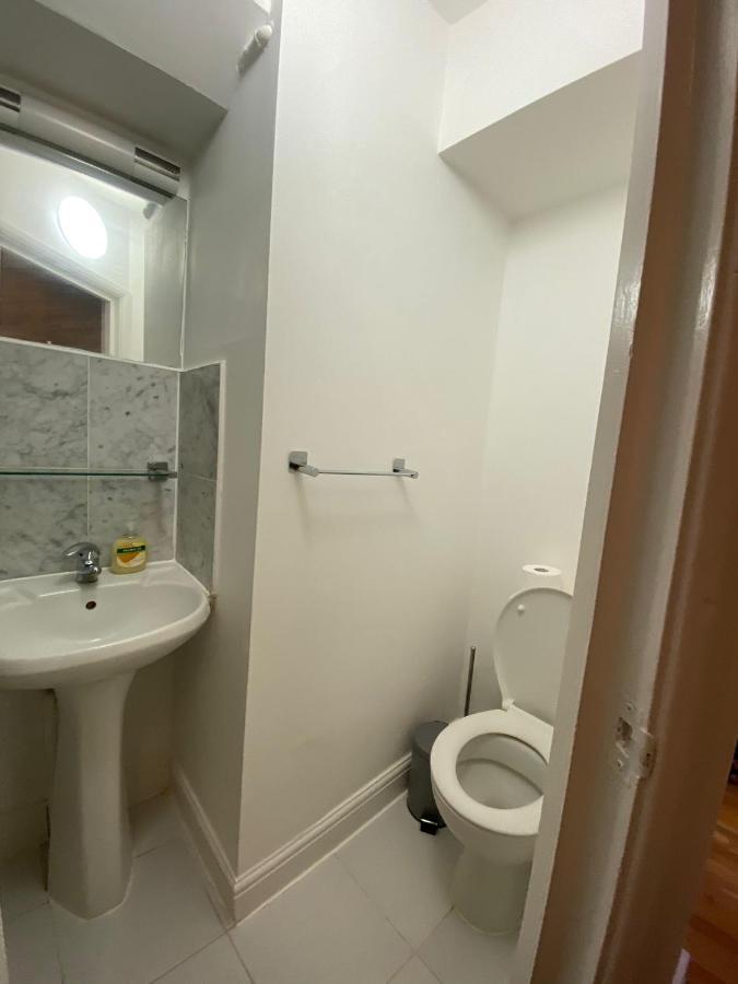 F1-Basement Studio Fits 3 Near Paddington Apartment London Ngoại thất bức ảnh
